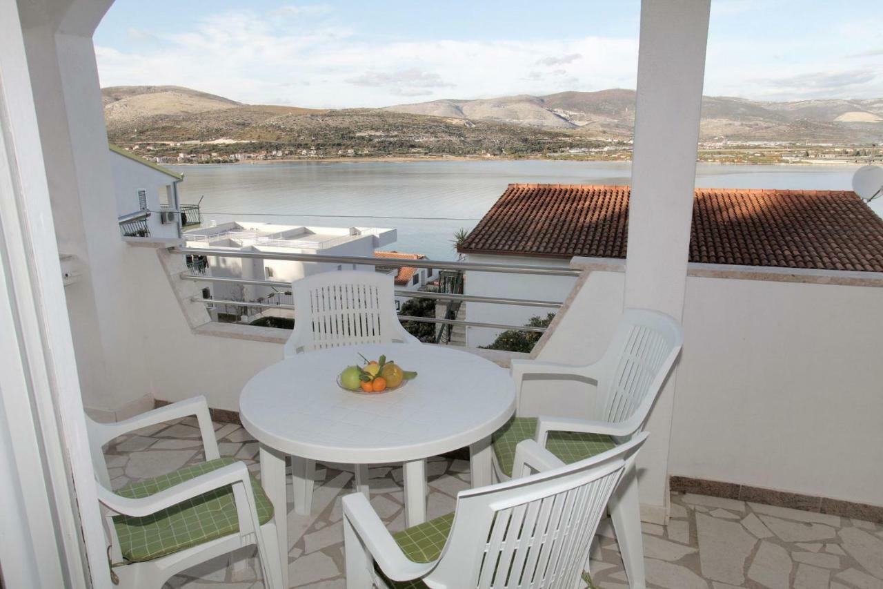 Apartments Maja - Sea View Trogir Ngoại thất bức ảnh