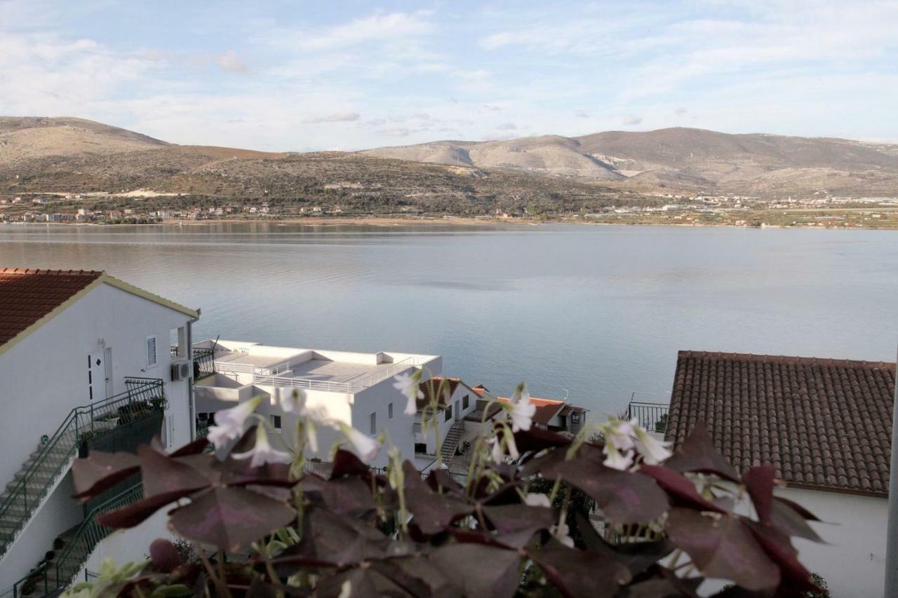 Apartments Maja - Sea View Trogir Ngoại thất bức ảnh