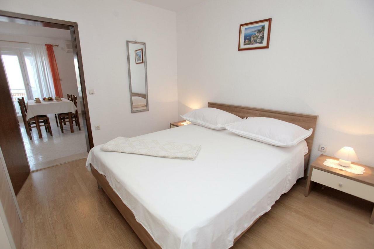 Apartments Maja - Sea View Trogir Ngoại thất bức ảnh