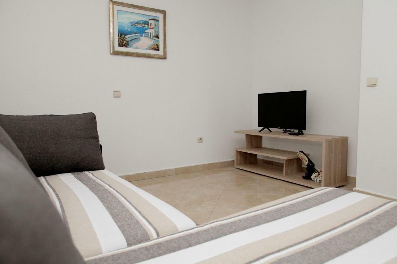 Apartments Maja - Sea View Trogir Ngoại thất bức ảnh