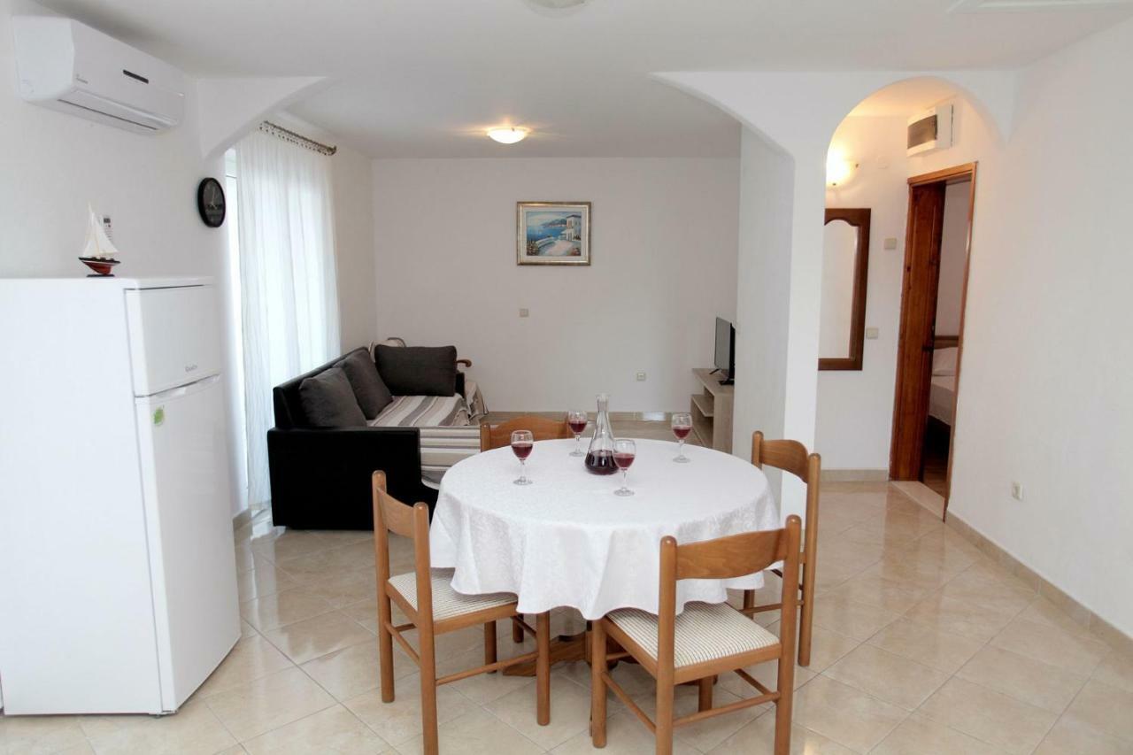 Apartments Maja - Sea View Trogir Ngoại thất bức ảnh