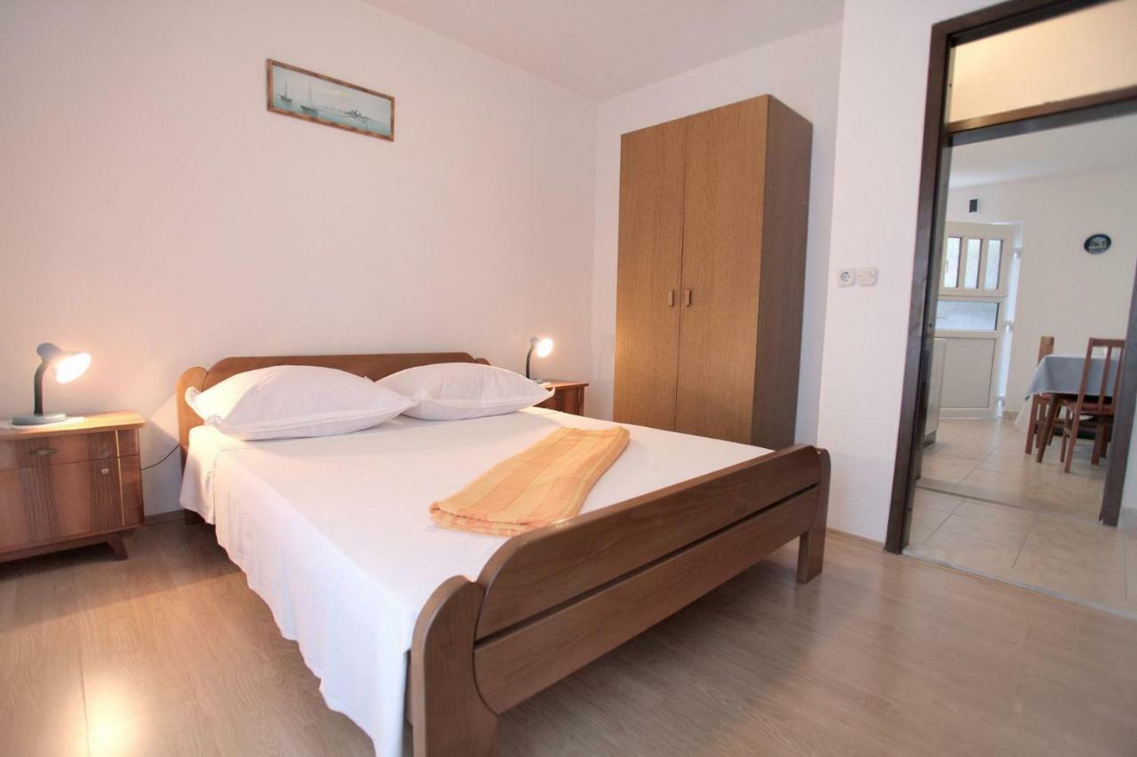 Apartments Maja - Sea View Trogir Ngoại thất bức ảnh