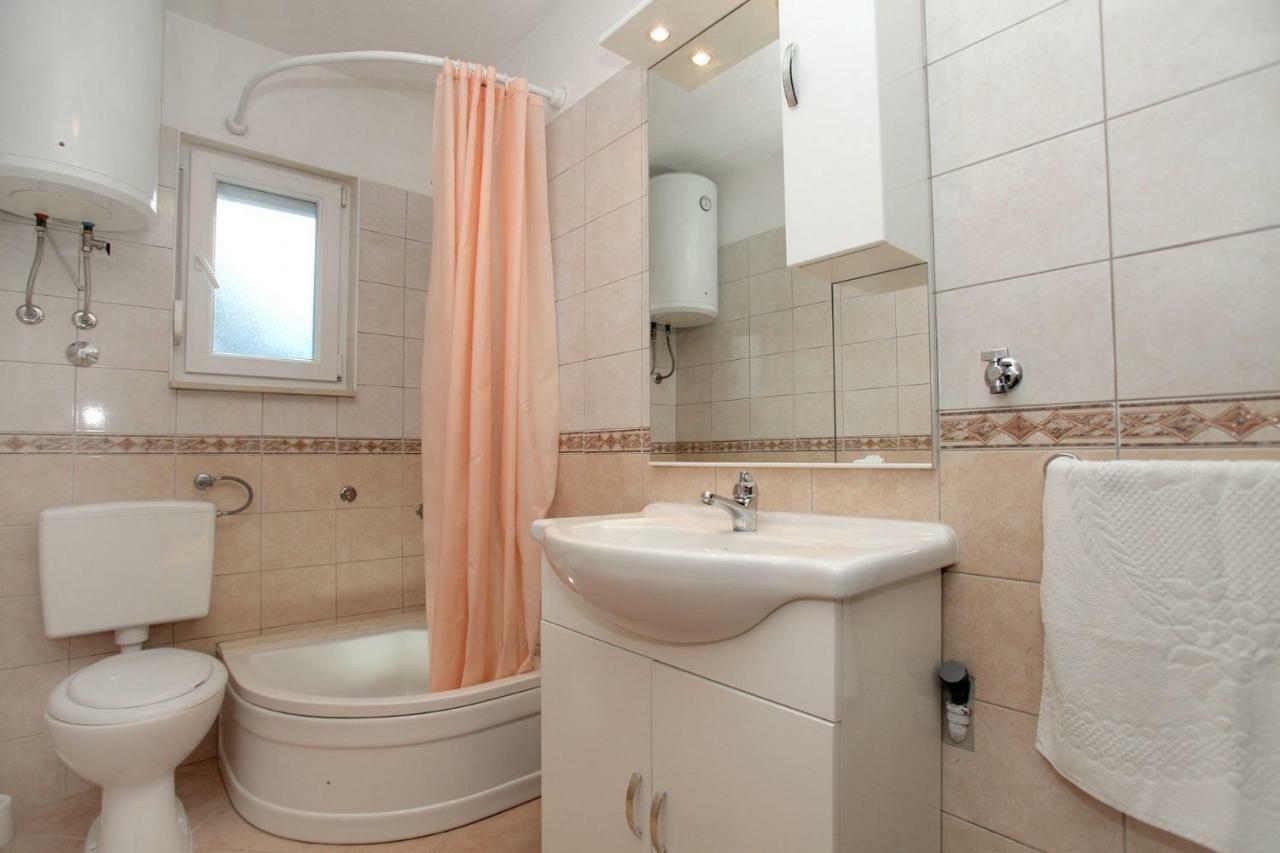 Apartments Maja - Sea View Trogir Ngoại thất bức ảnh