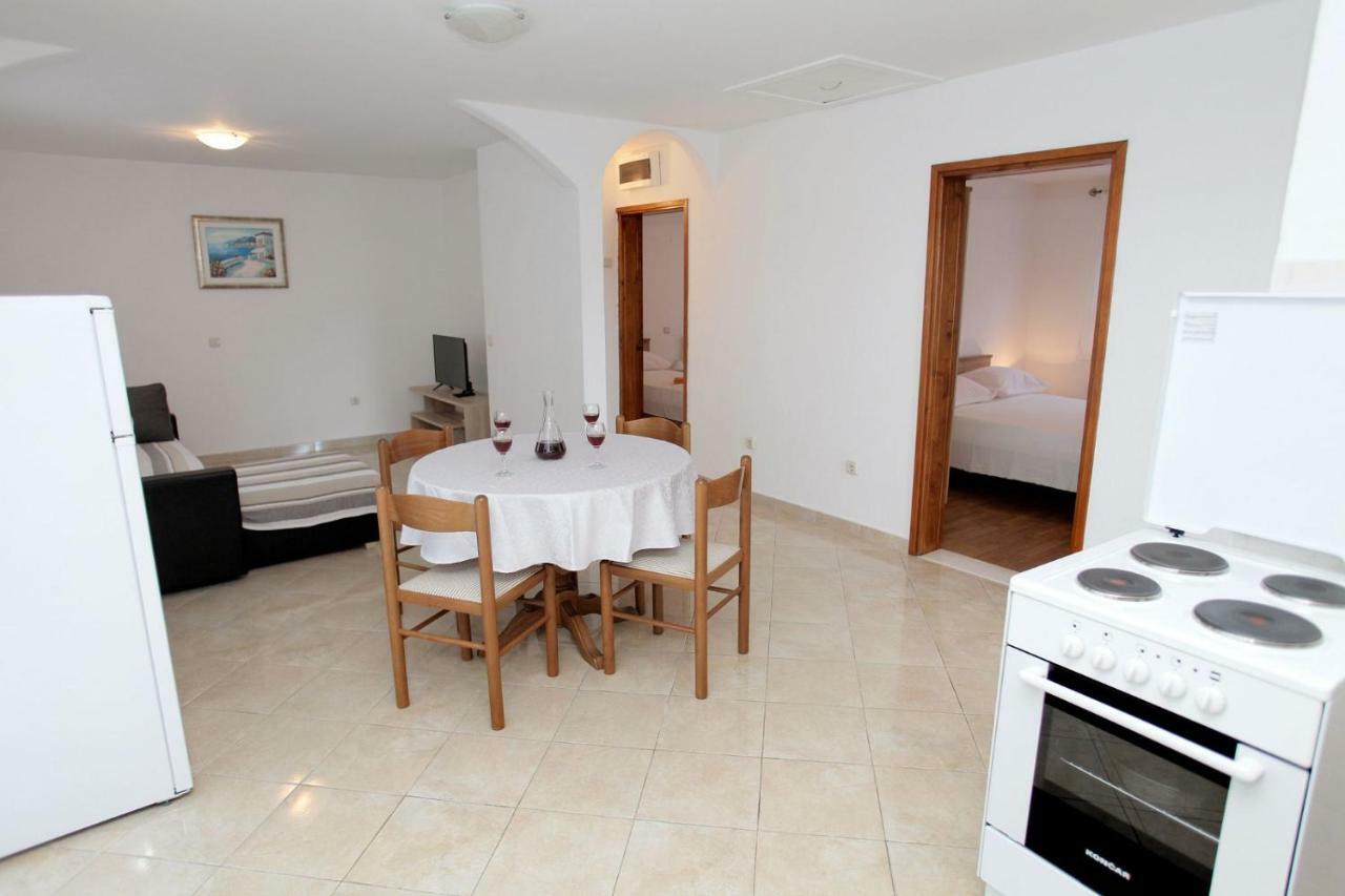 Apartments Maja - Sea View Trogir Ngoại thất bức ảnh