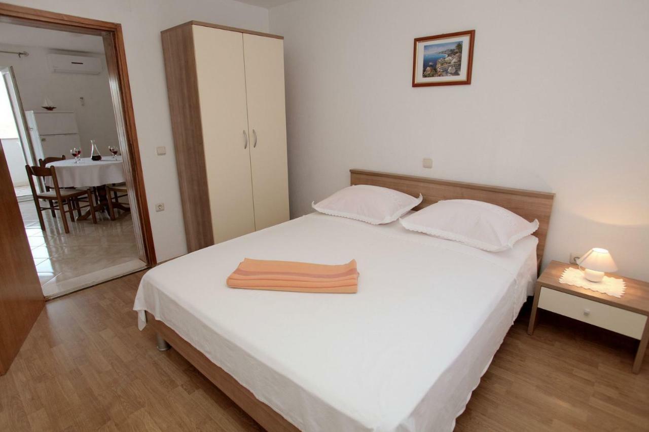 Apartments Maja - Sea View Trogir Ngoại thất bức ảnh
